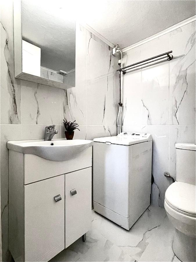 Odyseia Apts I At The Center Of The City & Old Town Chrissi Akti Chania Exterior foto